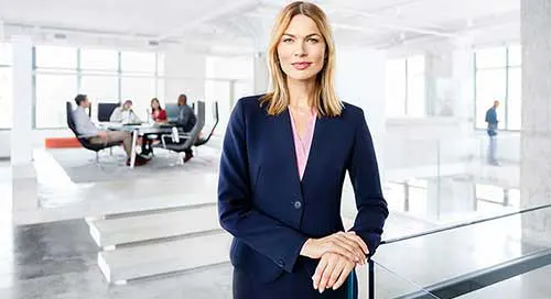 How to get the best out of employees through ‘Leadership & Management’ training programs